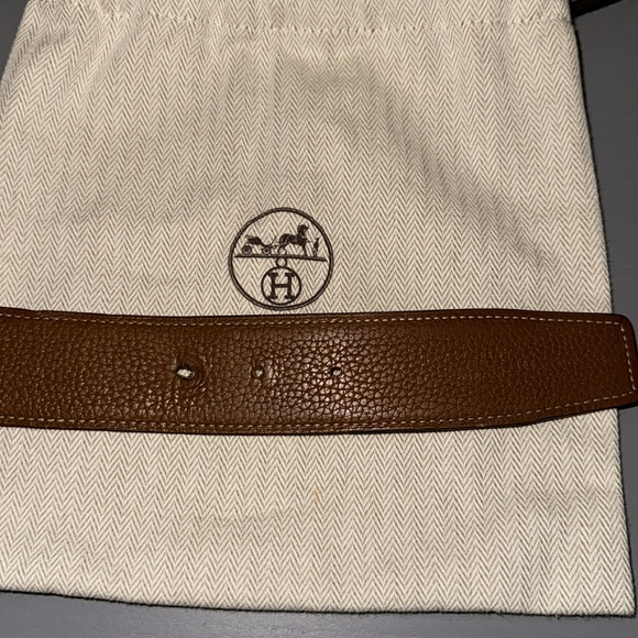 Constance belt buckle & Reversible leather strap 38 mm - Picture 5 of 9